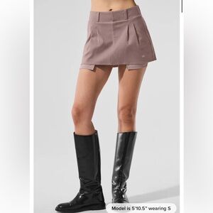 ALO Yoga Tan/Mushroom Skorts Performance Shorts
